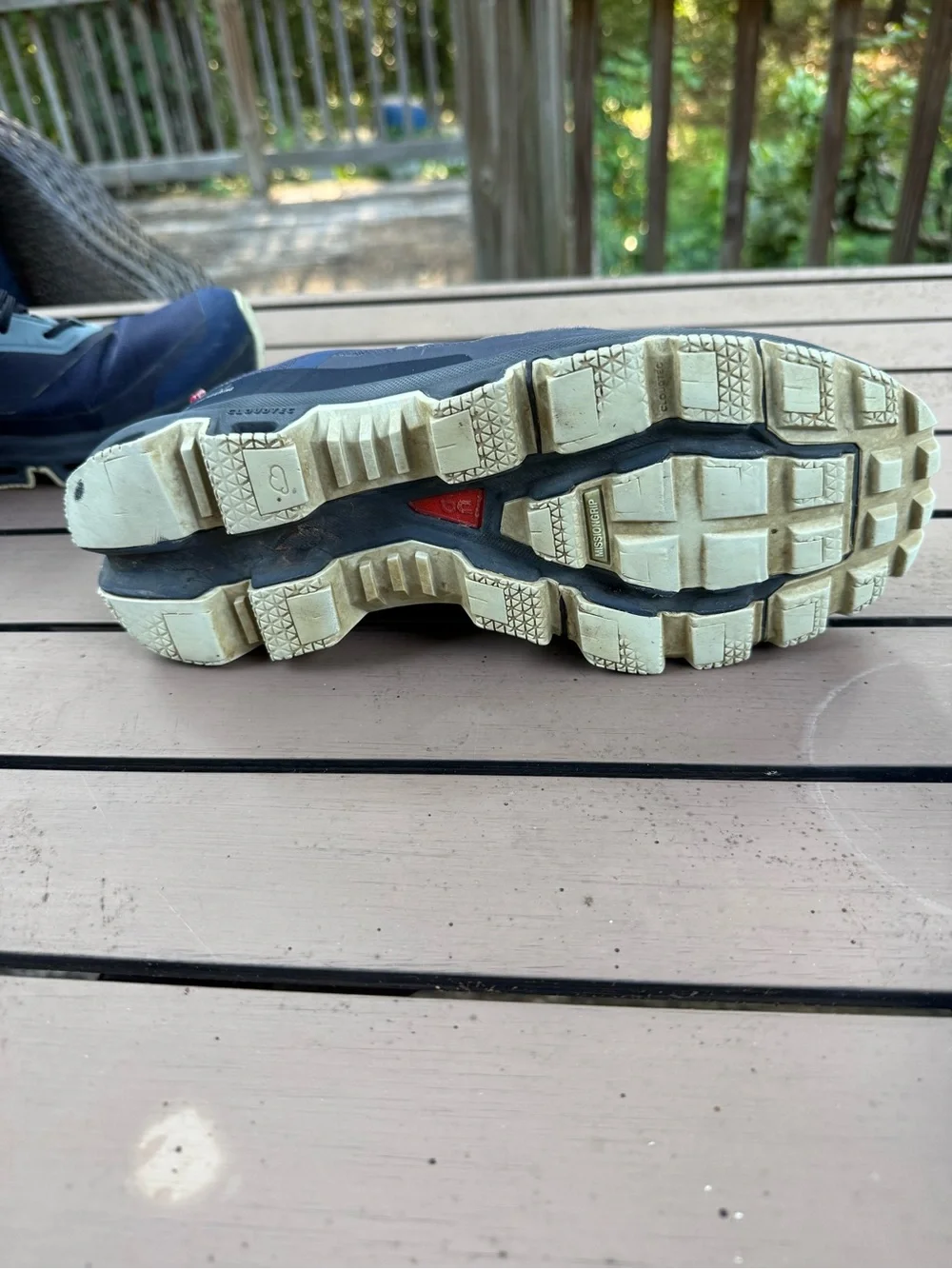 On cloudventure waterproof Men's Trail Shoes - Navy & Light Blue